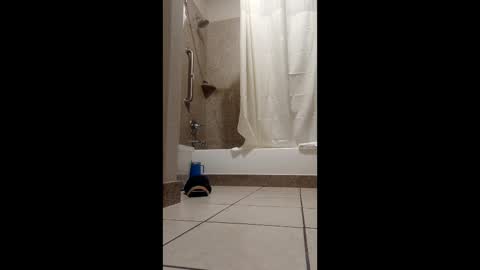 sneakypeteyo1 online show from 25, 3, 2026