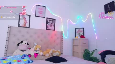 Hellen  online show from 15, 4, 2026