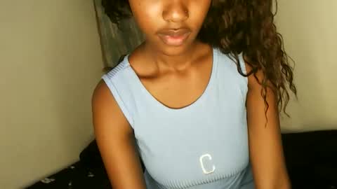 Snapshot of snowfox254 chatting on 28, 9, 2025 snowfox254 online show from 28, 9, 2025