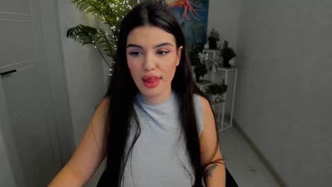 snowingwinter online show from 21, 12, 2025