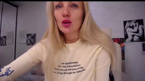 Monna online show from 15, 1, 2025