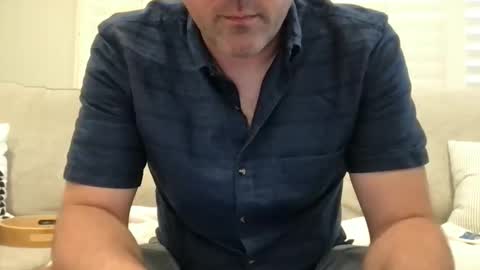 Snapshot of socal805c chatting on 3, 3, 2026 chris online show from 3, 3, 2026