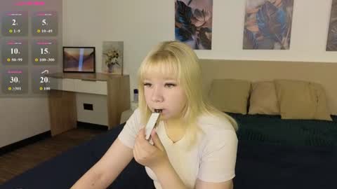 Snapshot of soffa_mitchell chatting on 23, 7, 2026 Soffa Mitchell online show from 23, 7, 2026