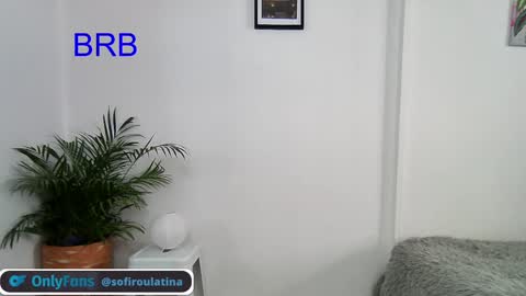 soffi_rousel_ online show from 8, 1, 2025