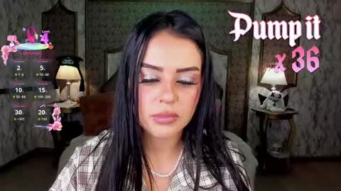 Snapshot of soffiqueen chatting on 21, 5, 2026 Schedule 1400 - 2100 gtm-5 online show from 21, 5, 2026