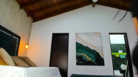 Sofi online show from 20, 12, 2025