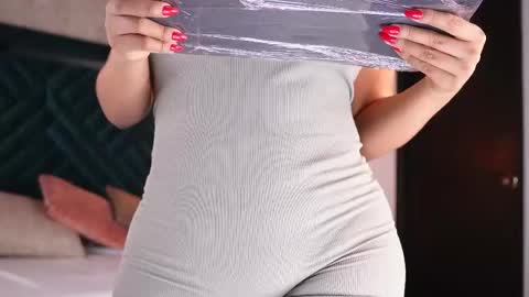 Snapshot of sofi_moreno chatting on 5, 5, 2026 Sofi online show from 5, 5, 2026