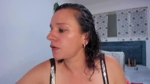 Snapshot of sofi_saliva2511 chatting on 18, 4, 2026 sofi online show from 18, 4, 2026