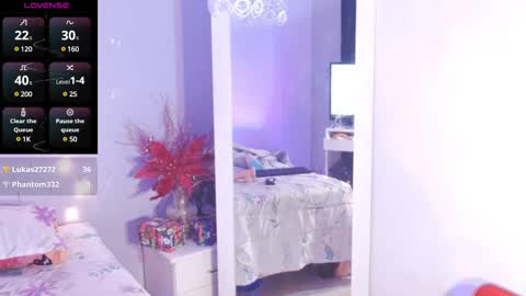 sofi smith online show from 14, 12, 2024