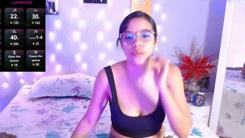 sofi smith online show from 19, 12, 2024