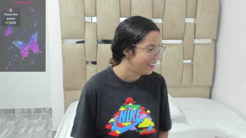 sofi smith online show from 16, 1, 2025