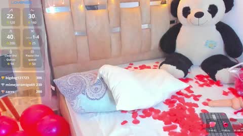 sofi smith online show from 15, 2, 2025