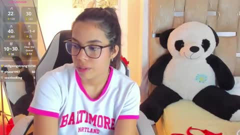 sofi smith online show from 25, 2, 2025