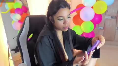 sofi smith online show from 8, 3, 2025