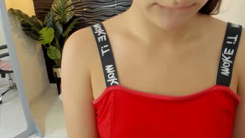 Snapshot of sofia44 chatting on 7, 12, 2024 Skarlett online show from 7, 12, 2024