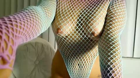 Snapshot of sofia_bloom8 chatting on 9, 5, 2026 Call me Sofi Welcome online show from 9, 5, 2026