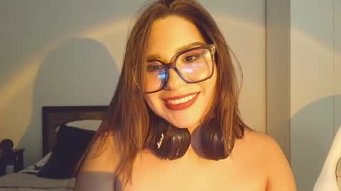 Snapshot of sofia_bloom8 chatting on 16, 5, 2026 Call me Sofi Welcome online show from 16, 5, 2026