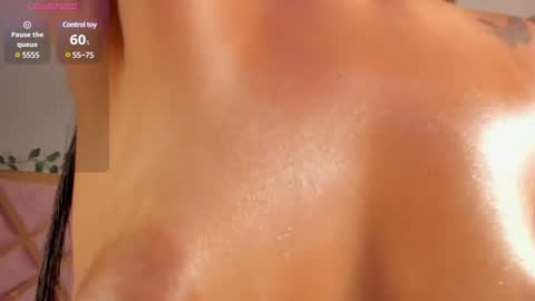 Snapshot of sofia_diiaz_ chatting on 8, 3, 2025 online show from 8, 3, 2025