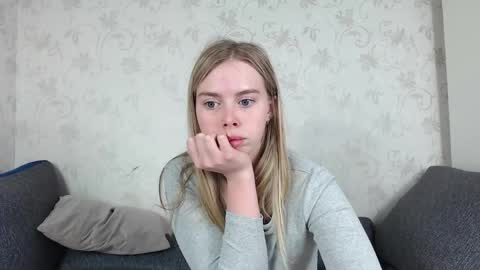 Sofia here online show from 22, 4, 2026
