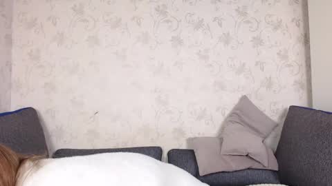 Sofia here online show from 17, 5, 2026
