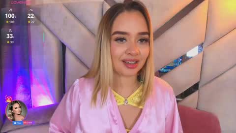 Snapshot of sofia_pamela_ chatting on 8, 5, 2026 online show from 8, 5, 2026
