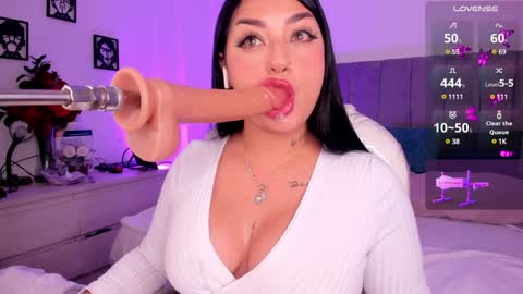 sofia  online show from 3, 2, 2025