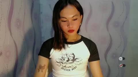 sofia_sweetheart18 online show from 20, 12, 2025