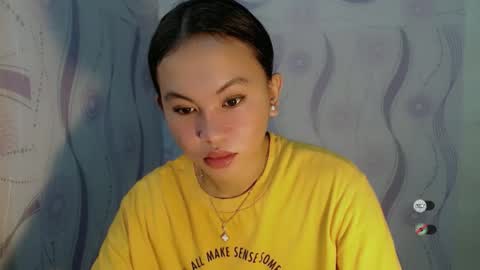 sofia_sweetheart18 online show from 12, 2, 2026