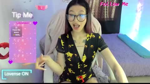 Snapshot of sofia_thomson_t chatting on 4, 3, 2025 Sofia Thomson online show from 4, 3, 2025