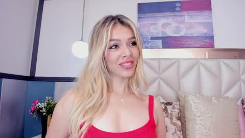 Sofia online show from 15, 4, 2026