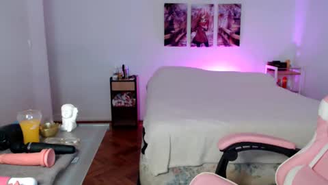 SofiaAmour online show from 11, 11, 2025