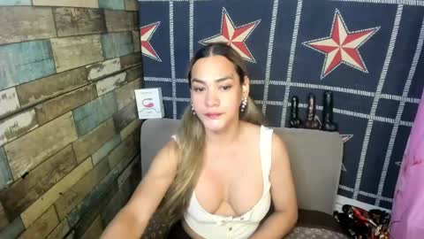 Snapshot of sofiabigcumshot chatting on 8, 12, 2024 Sofia online show from 8, 12, 2024