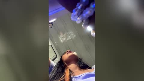 Snapshot of sofiacandy17 chatting on 6, 1, 2026 Danna Sofia online show from 6, 1, 2026