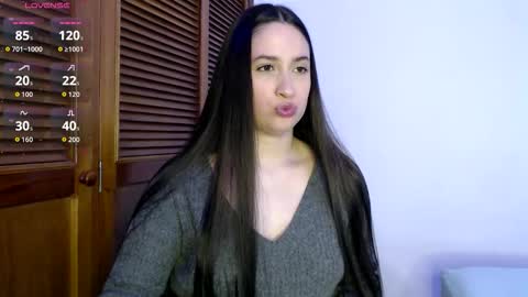sofiaduque_26 online show from 7, 1, 2026