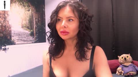 sofialiub online show from 5, 10, 2025
