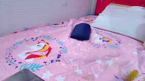 Sofiamillerrs online show from 20, 11, 2025