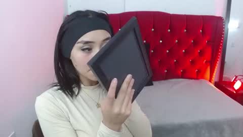 Snapshot of sofiaspring chatting on 17, 6, 2026 Sofia online show from 17, 6, 2026