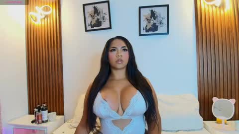 Snapshot of sofiasweett1 chatting on 3, 5, 2026 online show from 3, 5, 2026
