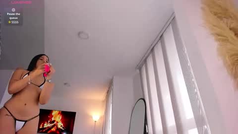 sofia wiliam   online show from 12, 3, 2026