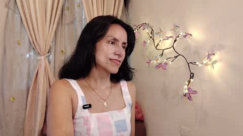 Sofi Bella online show from 27, 3, 2026