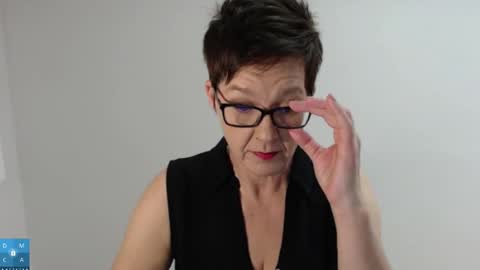 Sofie Velvet online show from 29, 11, 2025