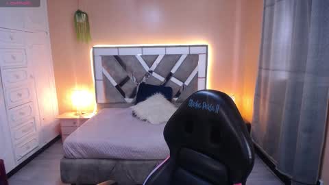 Snapshot of sofii_cute01 chatting on 6, 3, 2025 sofii_cute01 online show from 6, 3, 2025