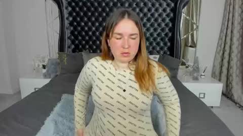 Snapshot of sofii_darling chatting on 8, 3, 2026 sofii_darling online show from 8, 3, 2026