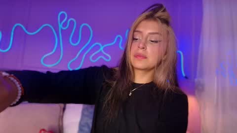 Snapshot of sofly_s chatting on 27, 3, 2026 Sofi online show from 27, 3, 2026