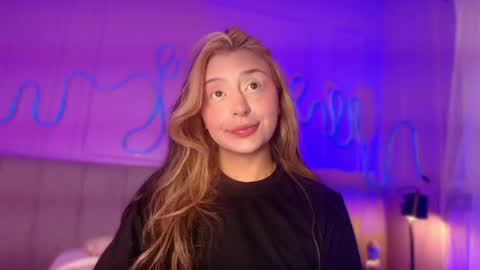Snapshot of sofly_s chatting on 29, 4, 2026 Sofi online show from 29, 4, 2026