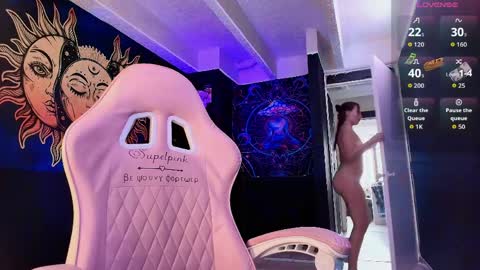 Snapshot of sofnicol_ chatting on 10, 4, 2026 Nicol online show from 10, 4, 2026