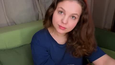 Snapshot of softandcurvy chatting on 26, 3, 2026 Alice online show from 26, 3, 2026