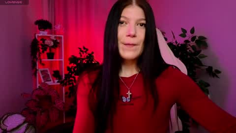 Snapshot of softeach chatting on 6, 4, 2026 Jenny online show from 6, 4, 2026