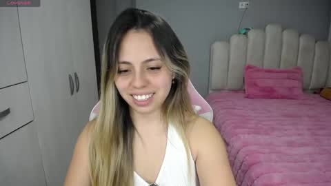 Snapshot of softkiss_x chatting on 21, 4, 2026 Fran online show from 21, 4, 2026