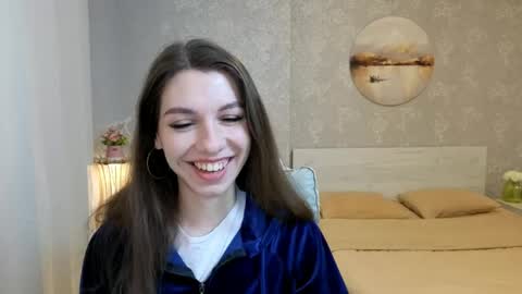 Kelly online show from 6, 5, 2026